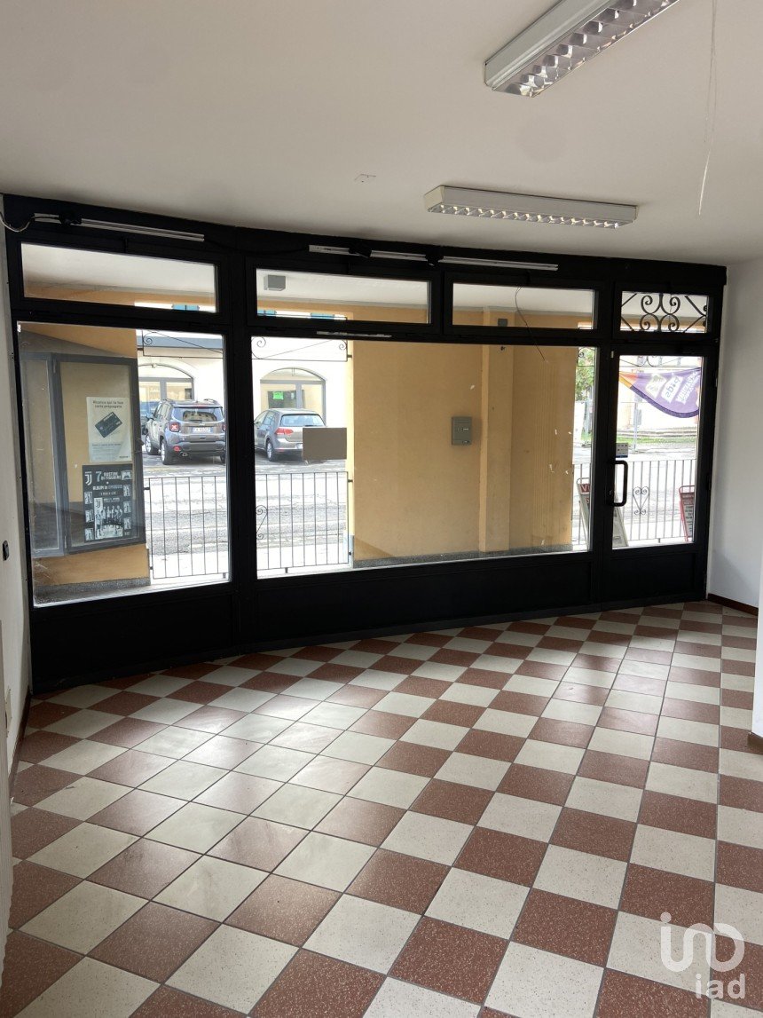 Shop / premises commercial of 87 m² in Novi di Modena (41016)