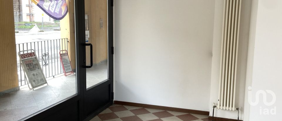 Shop / premises commercial of 87 m² in Novi di Modena (41016)