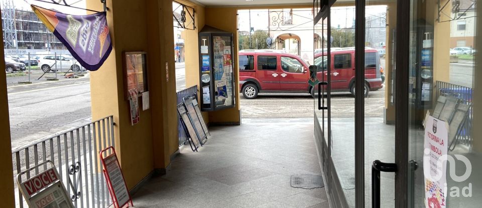 Shop / premises commercial of 87 m² in Novi di Modena (41016)