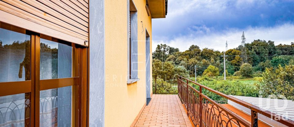 Villa 8 locali di 280 m² in Olgiate Comasco (22077)