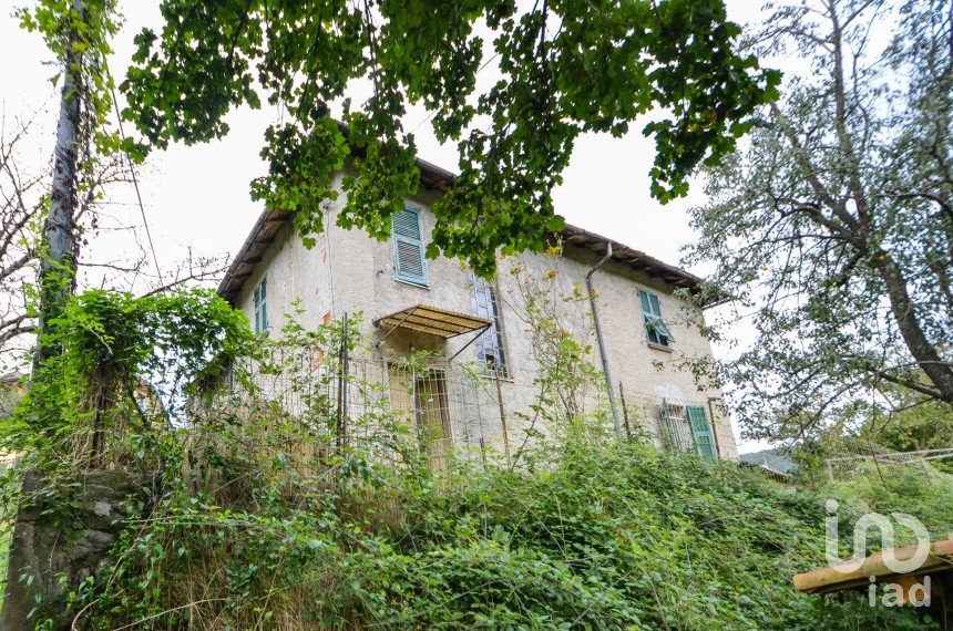 House 6 rooms of 160 m² in Millesimo (17017)