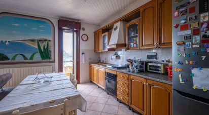 Apartment 5 rooms of 77 m² in Bordighera (18012)