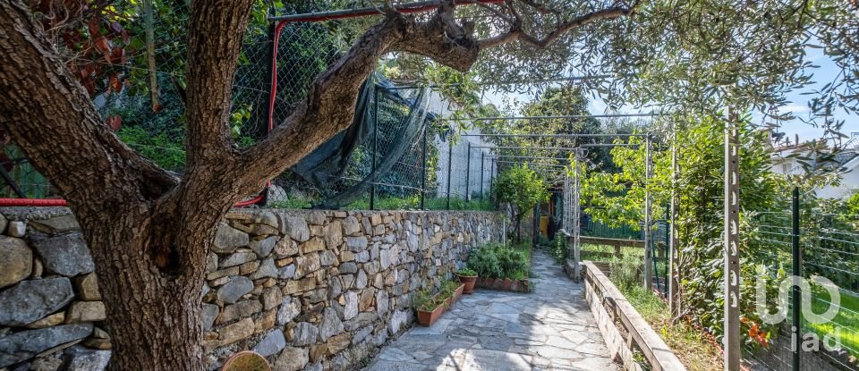 Appartamento 5 locali di 77 m² a Bordighera (18012)