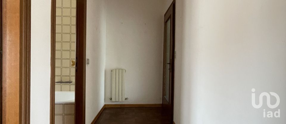 Appartamento 5 locali di 89 m² a Subbiano (52010)