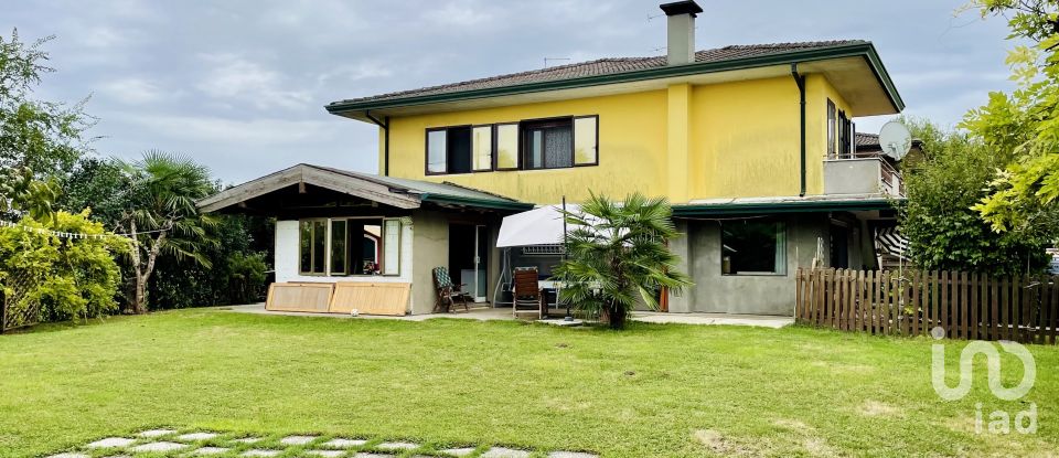 House boat 6 rooms of 261 m² in San Donà di Piave (30027)