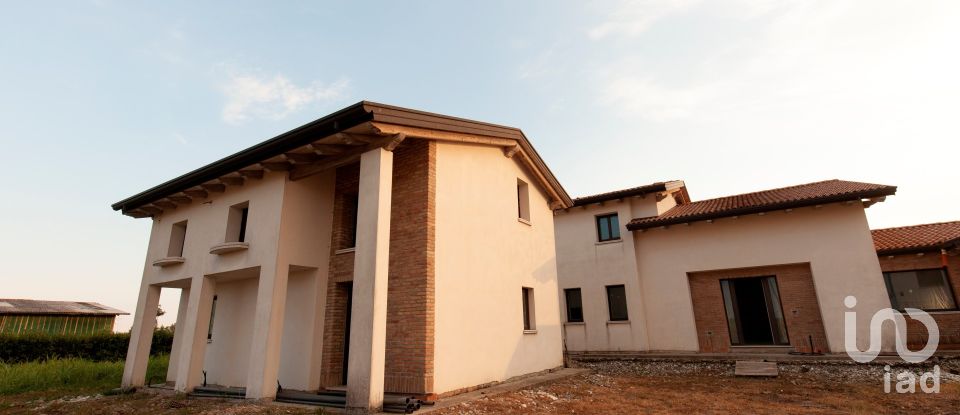 Villa 5 locali di 450 m² in San Donà di Piave (30027)