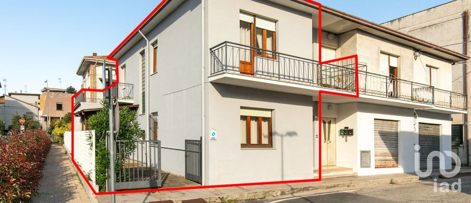 Villa a schiera 5 locali di 260 m² in Sant'Elpidio a Mare (63811)