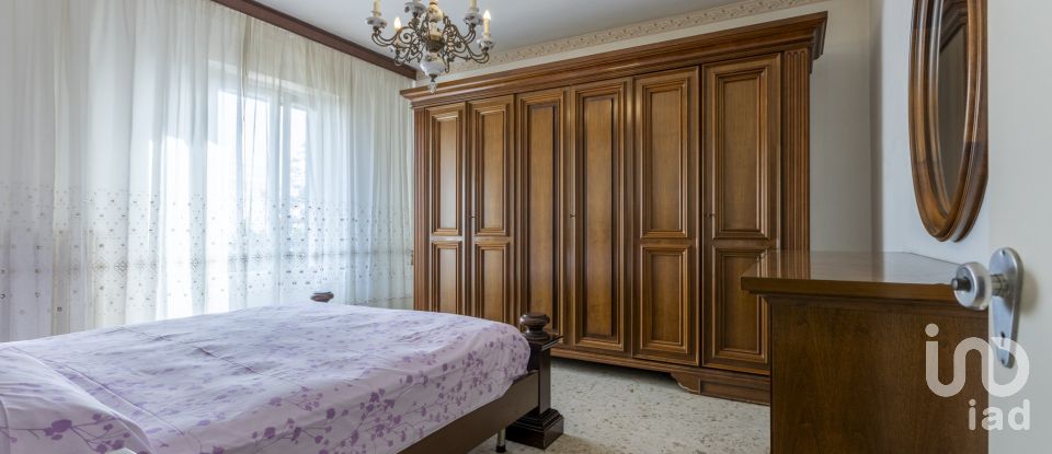 Casa 5 locali di 224 m² in Potenza Picena (62018)