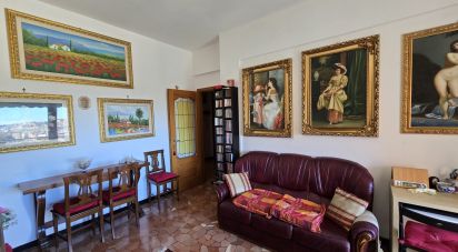 Apartment 0 rooms of 90 m² in Genova (16137)