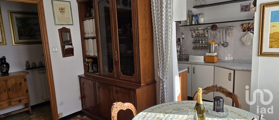 Appartamento 0 locali di 90 m² a Genova (16137)