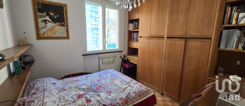 Apartment 0 rooms of 90 m² in Genova (16137)