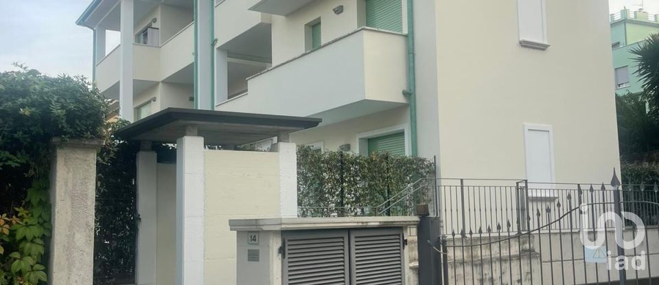 Three-room apartment of 80 m² in Desenzano del Garda (25015)