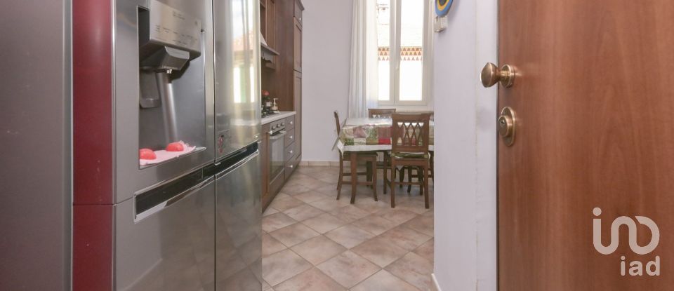 Three-room apartment of 65 m² in Venaria Reale (10078)