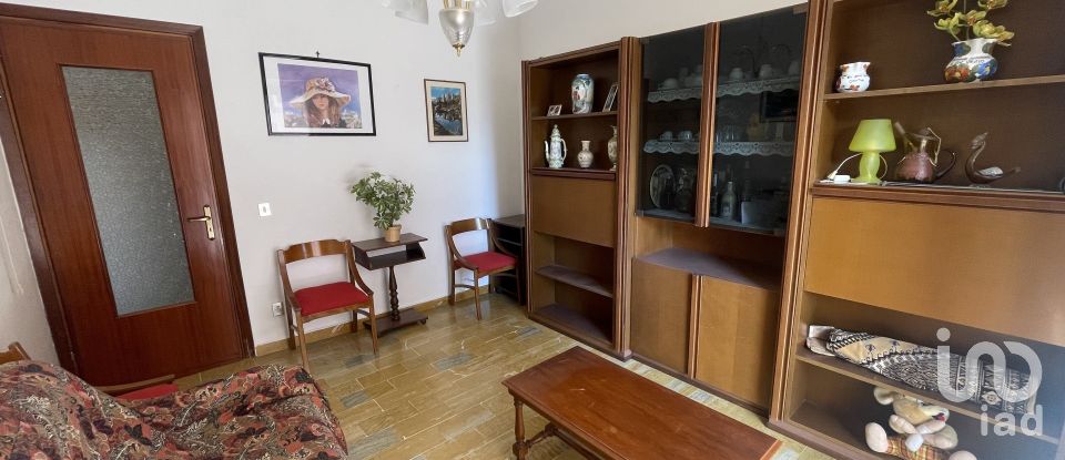 Three-room apartment of 60 m² in Borghetto Santo Spirito (17052)