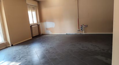 Shop / premises commercial of 50 m² in Inverigo (22044)