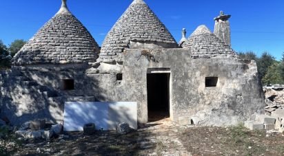 Equestrian facility 3 rooms of 60 m² in Ostuni (72017)