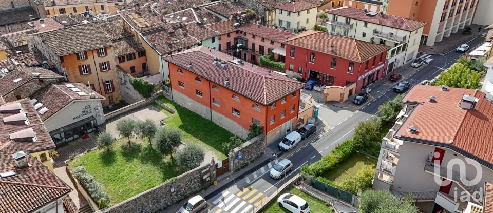 Three-room apartment of 125 m² in Salò (25087)