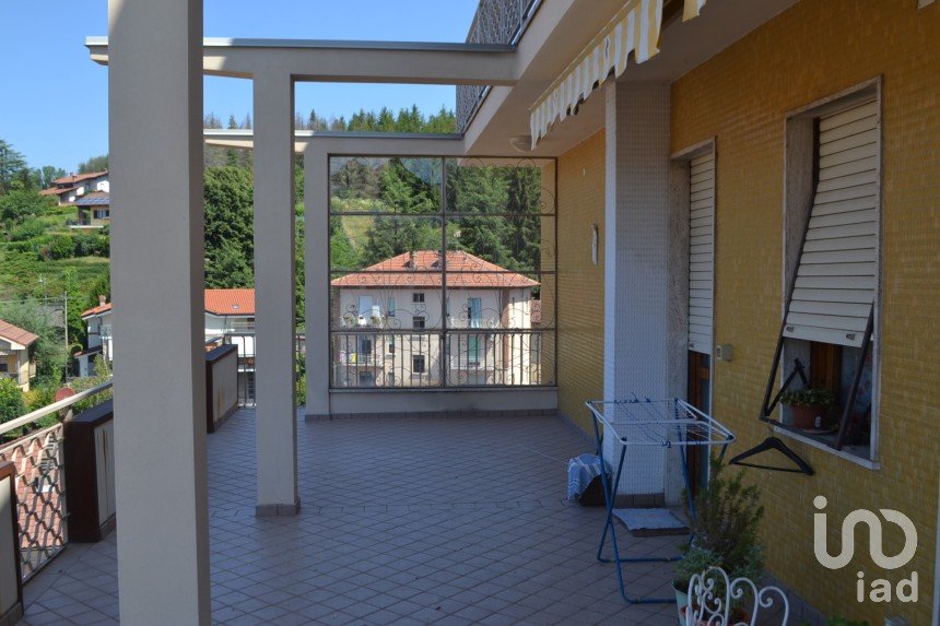 Appartamento 9 locali di 206 m² a Dogliani (12063)