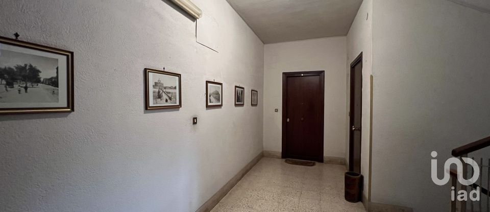 Four-room apartment of 102 m² in Palermo (90143)