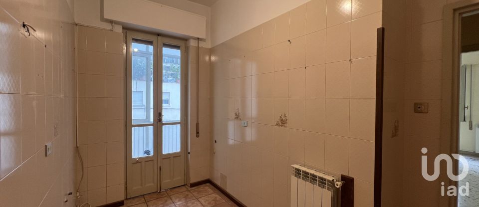 Four-room apartment of 104 m² in Palermo (90143)