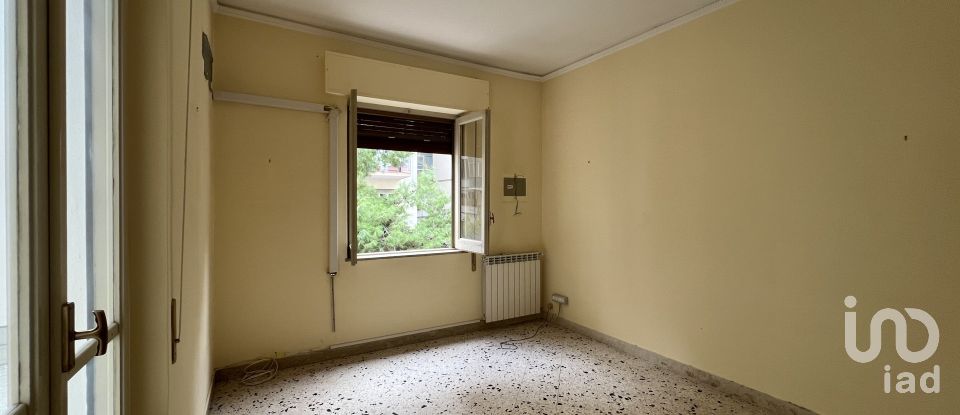 Four-room apartment of 102 m² in Palermo (90143)