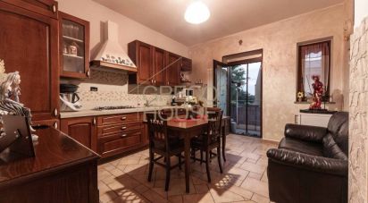 Three-room apartment of 68 m² in Fagnano Olona (21054)