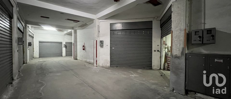 Parking of 32 m² in Palermo (90142)