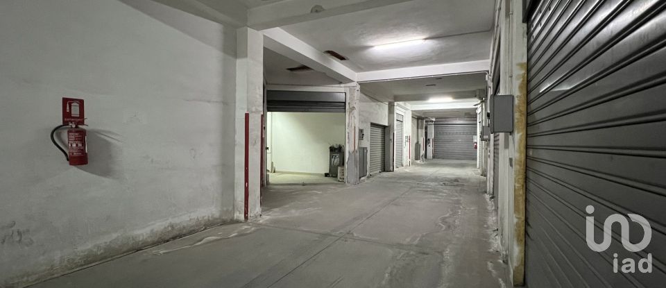 Parking of 32 m² in Palermo (90142)