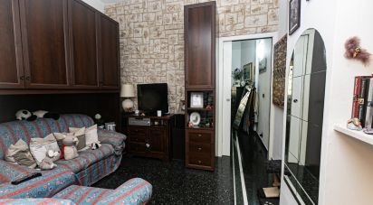 Two-room apartment of 60 m² in Genova (16142)