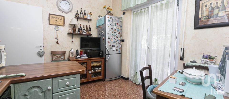 Two-room apartment of 60 m² in Genova (16142)