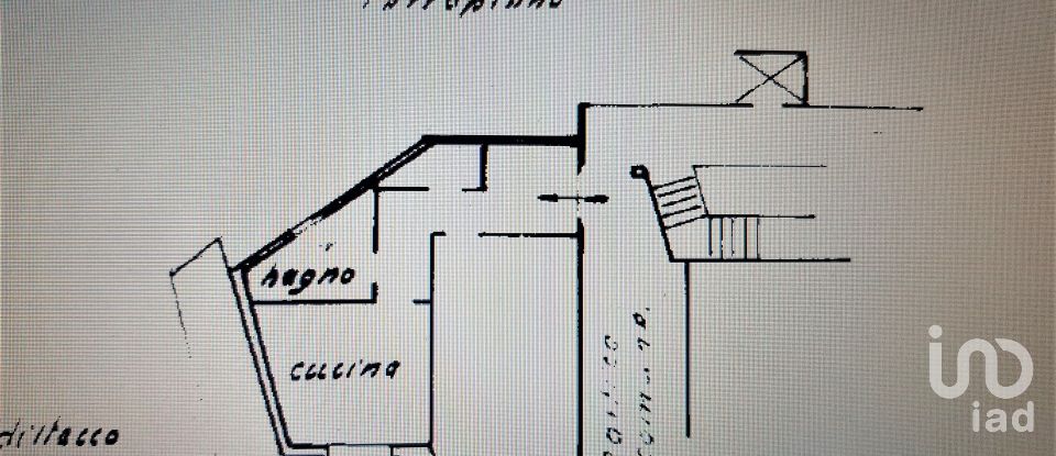 Bilocale di 60 m² a Genova (16142)