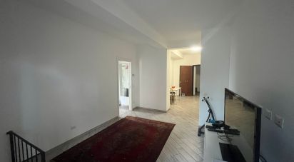 Three-room apartment of 80 m² in Campagnano di Roma (00063)