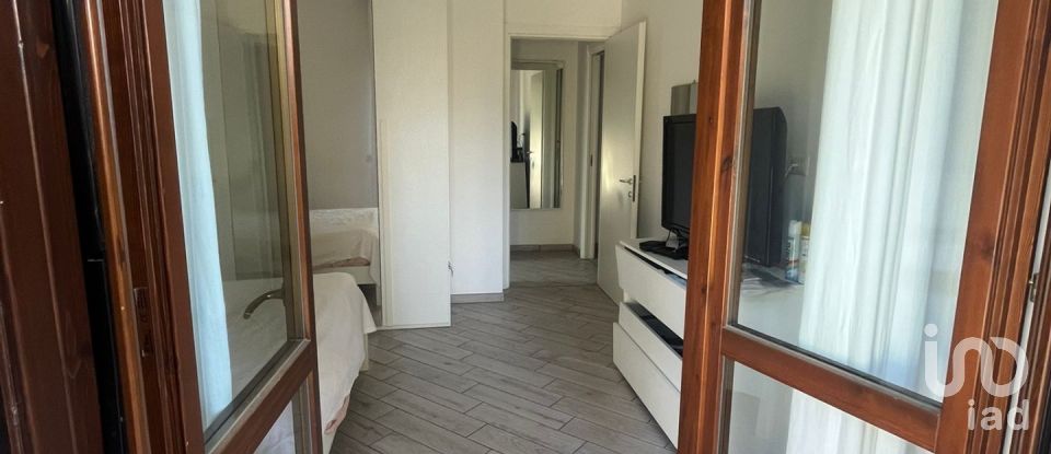 Three-room apartment of 90 m² in Campagnano di Roma (00063)