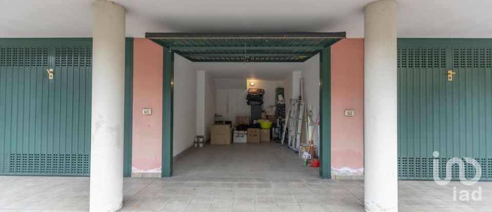 Four-room apartment of 85 m² in Padova (35127)