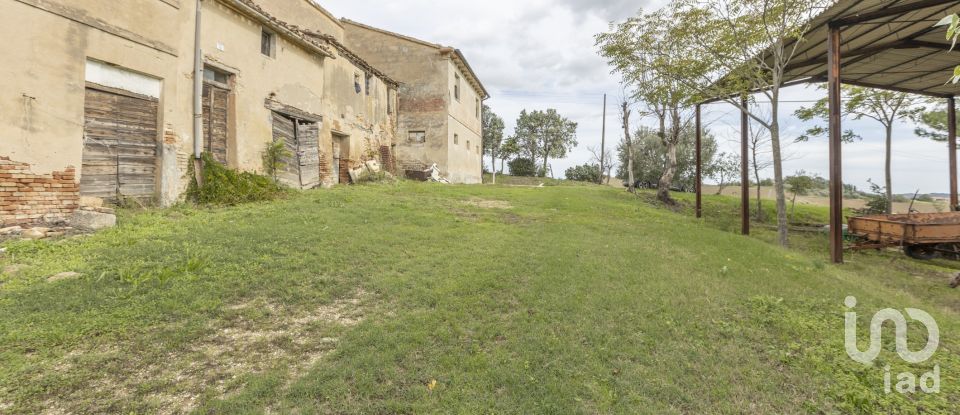 Country house 5 rooms of 200 m² in Jesi (60035)