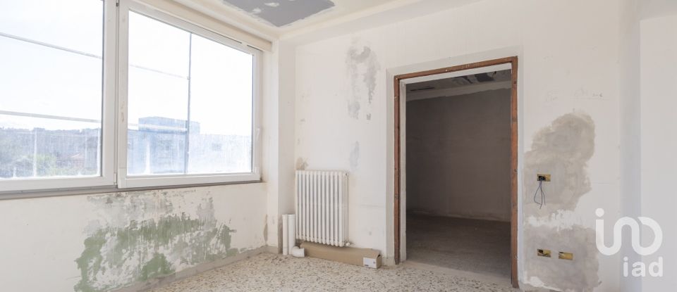 Appartamento 7 locali di 160 m² a Ancona (60126)