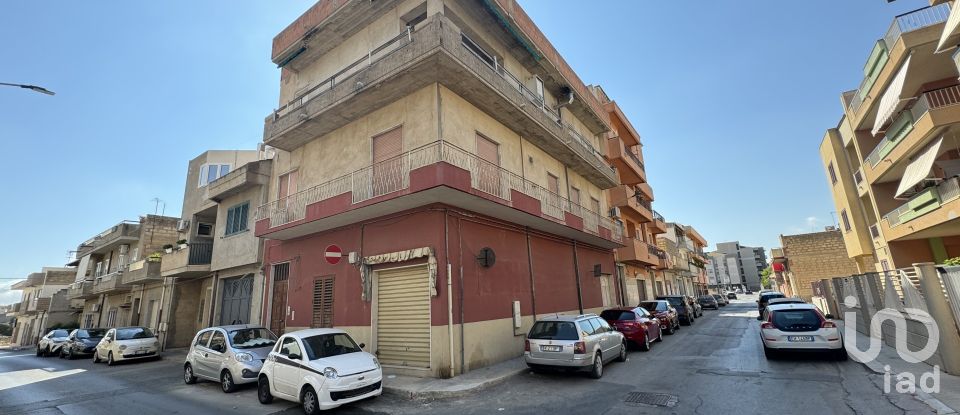 Four-room apartment of 130 m² in Vittoria (97019)