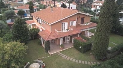 Villa a schiera 8 locali di 104 m² in Anzio (00042)