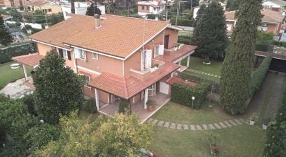 Villa a schiera 8 locali di 104 m² in Anzio (00042)