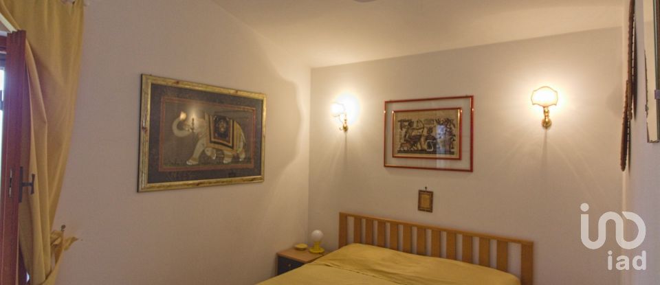 Traditional house 8 rooms of 104 m² in Anzio (00042)