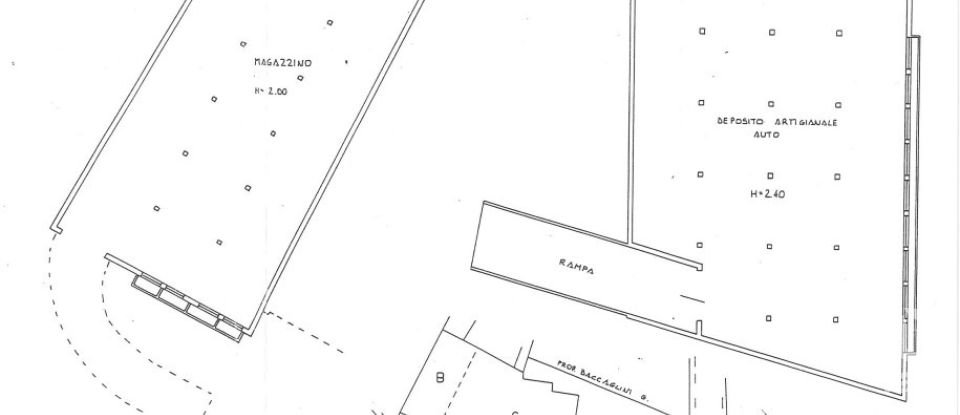 Land of 2,180 m² in Rovigo (45100)