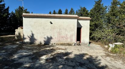 Farm 5 rooms of 94 m² in Noto (96017)