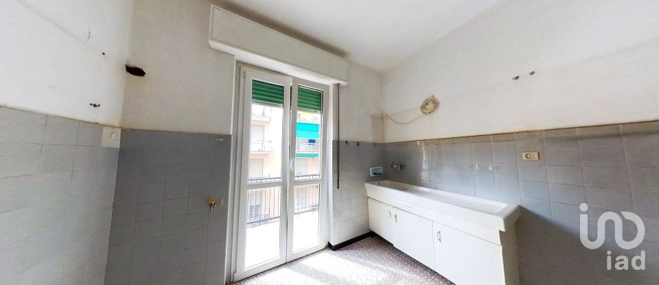 Palazzo / Stabile 5 locali di 70 m² a Genova (16157)