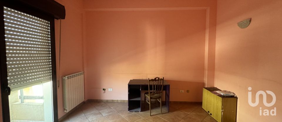 Two-room apartment of 130 m² in Vittoria (97019)