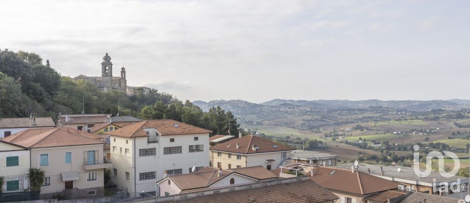 Apartment 5 rooms of 122 m² in Castelfidardo (60022)