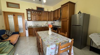 Appartamento 5 locali di 75 m² a Amantea (87032)