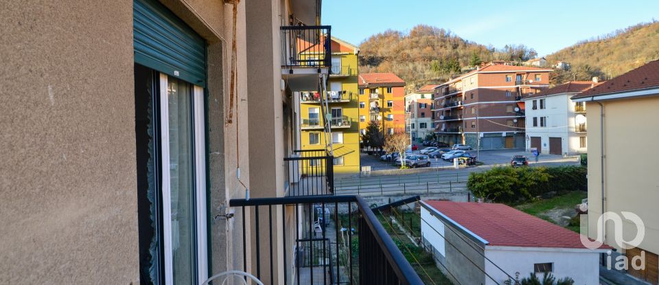 Four-room apartment of 90 m² in Cengio (17056)