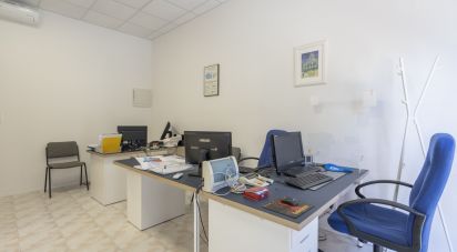 Ufficio di 70 m² in Ancona (60124)