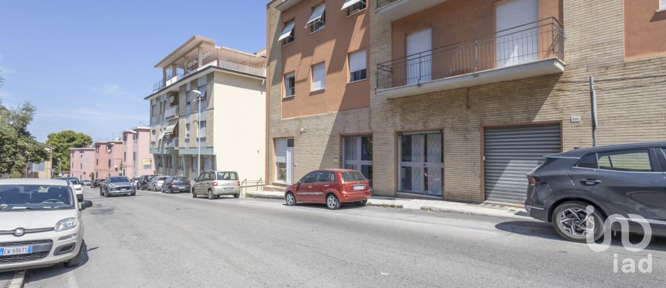 Ufficio di 70 m² in Ancona (60124)