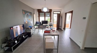 Apartment 6 rooms of 110 m² in Rovigo (45100)